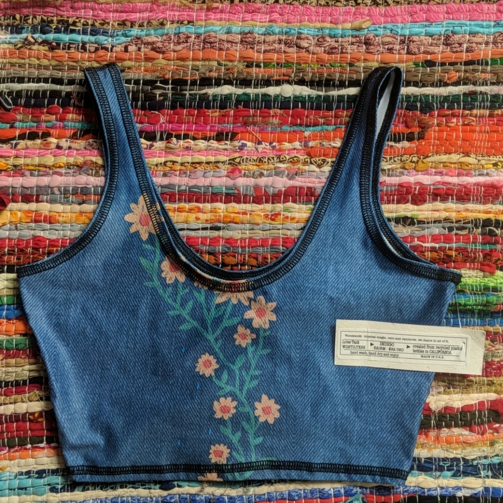 Teeki Woodstock lover